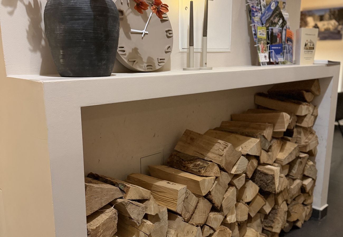 Villa in Mladé Buky - Villa mit Pool,  Skigebiete KJH348