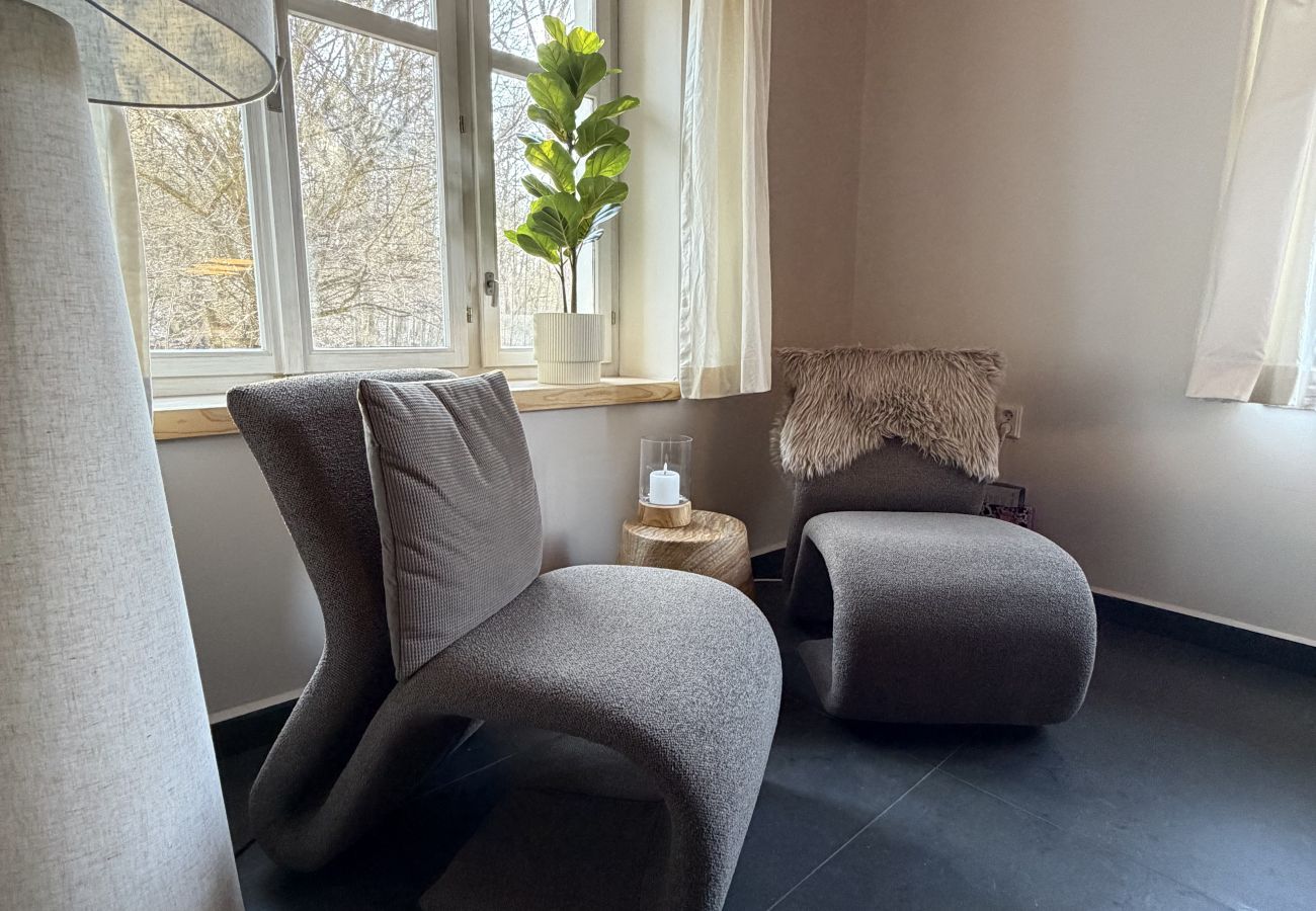 Villa in Mladé Buky - Villa mit Pool,  Skigebiete KJH348