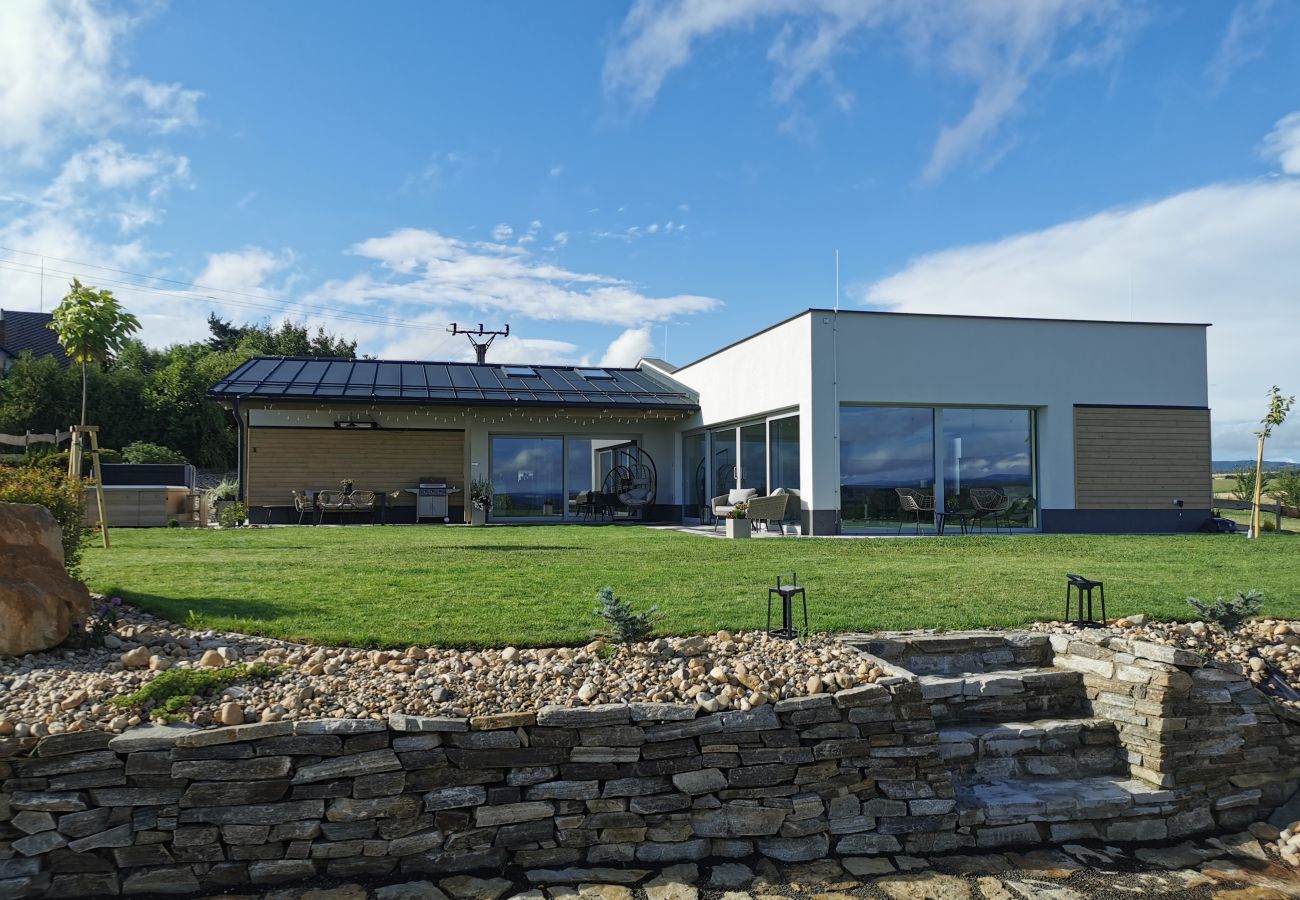 Villa in Žernov - Ceska Skalice HZK470