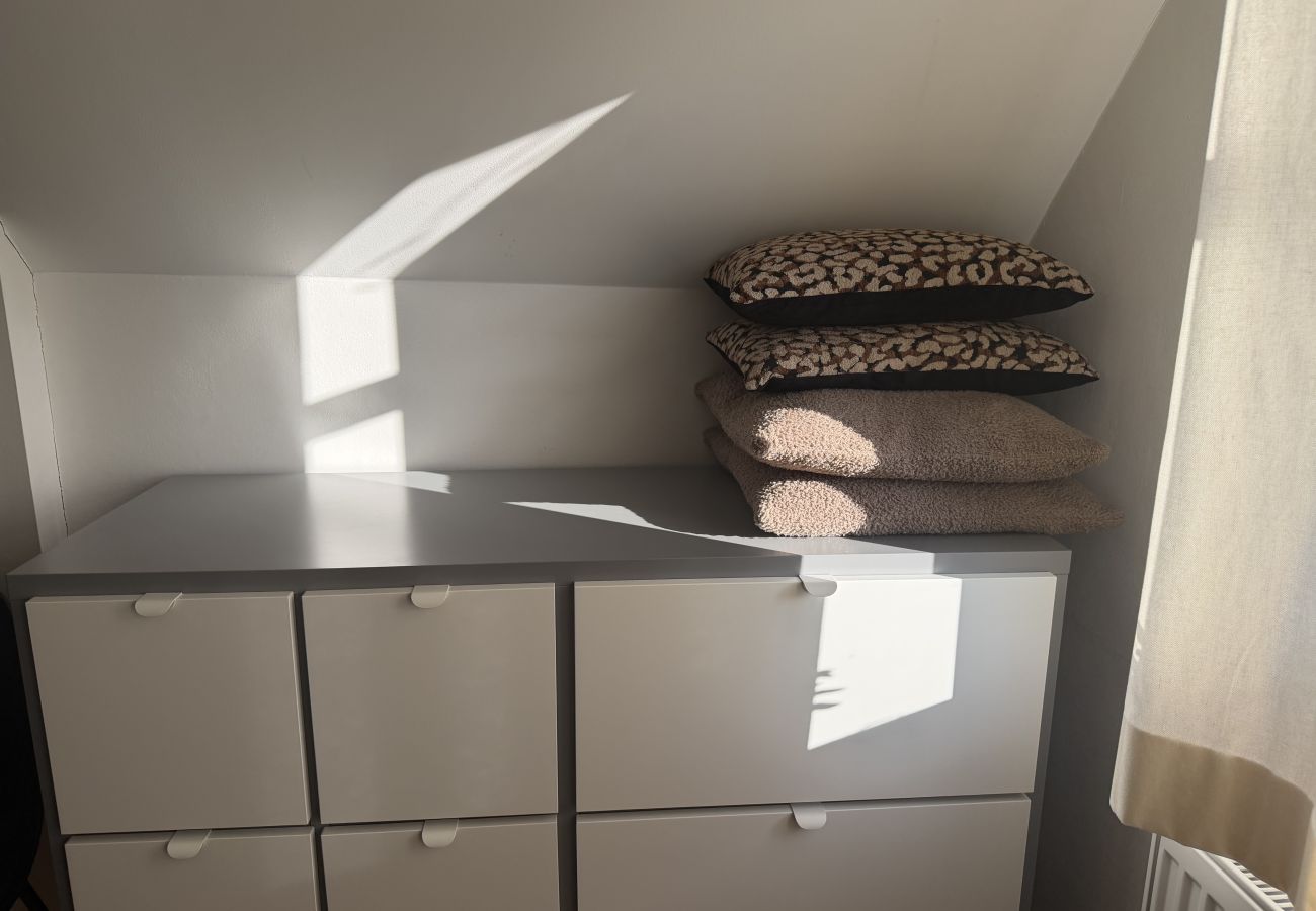 Villa à Mladé Buky - Villa mit Pool,  Skigebiete KJH348