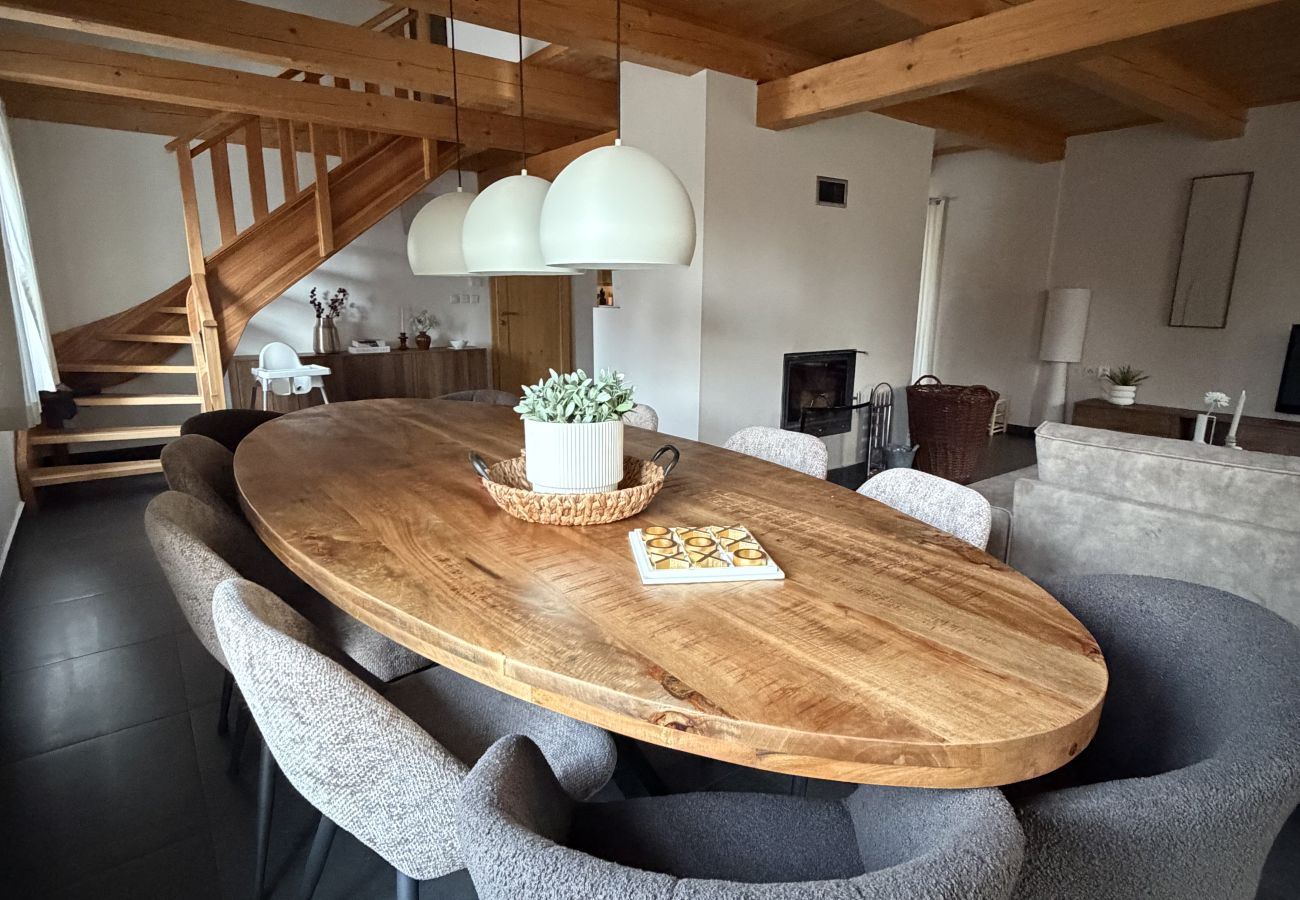 Villa à Mladé Buky - Villa mit Pool,  Skigebiete KJH348