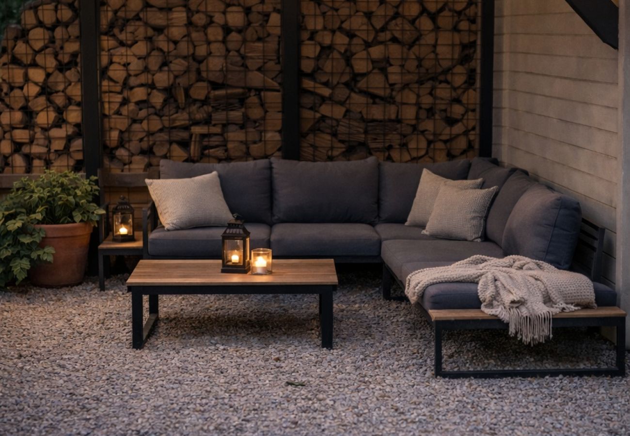 Villa à Mladé Buky - Villa mit Pool,  Skigebiete KJH348