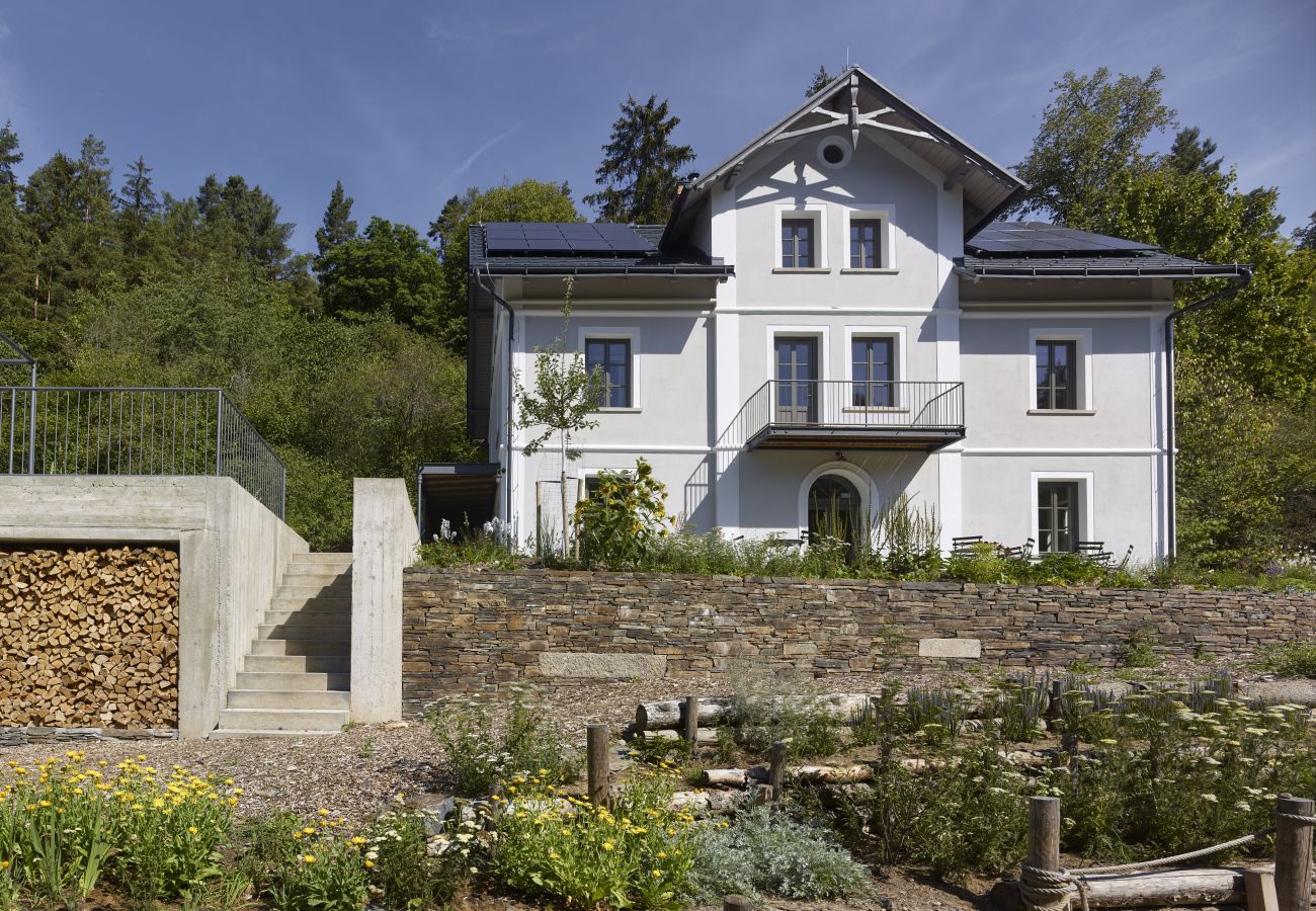 Villa à Manetín - Manětín WMM020