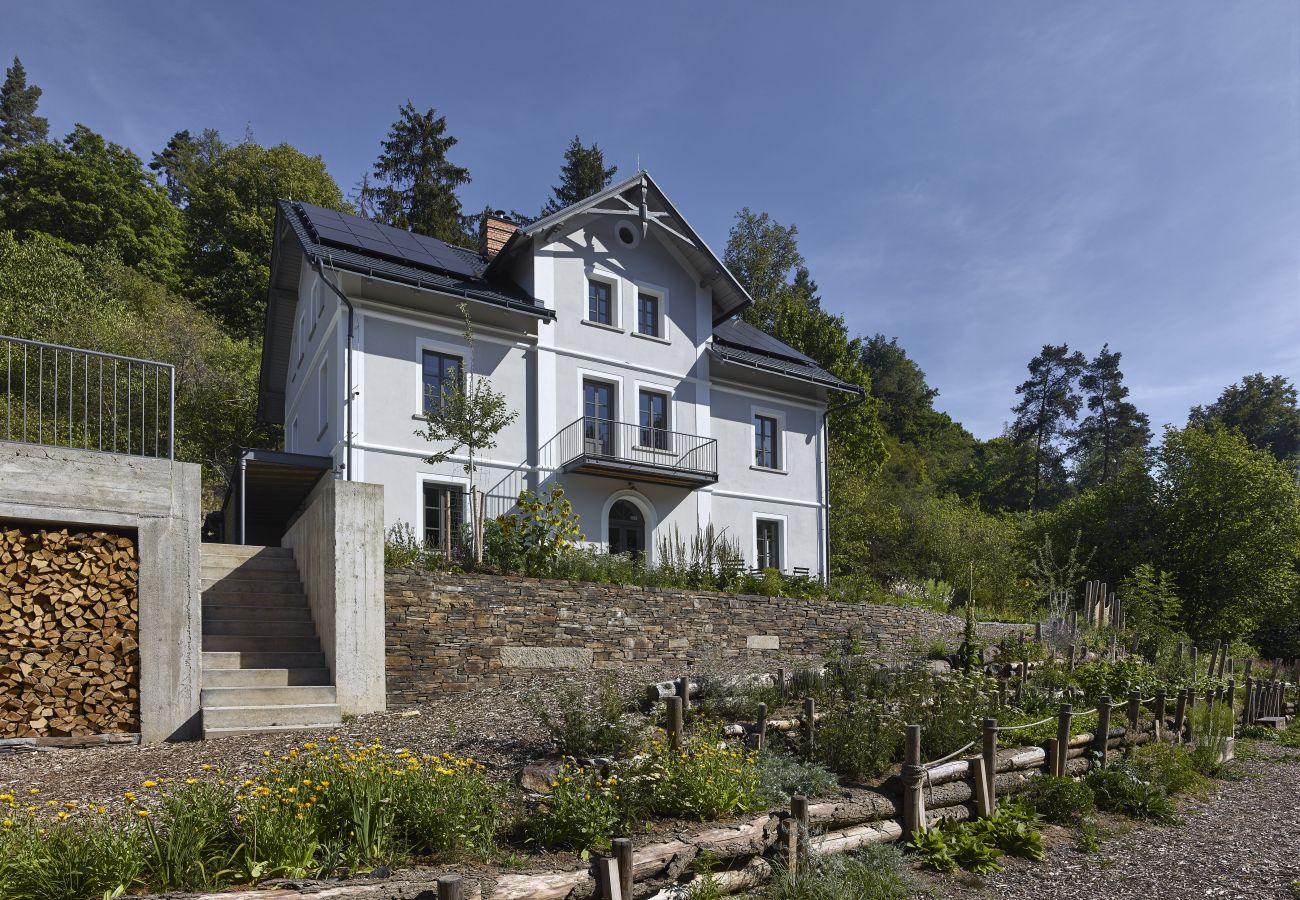 Villa à Manetín - Manětín WMM020