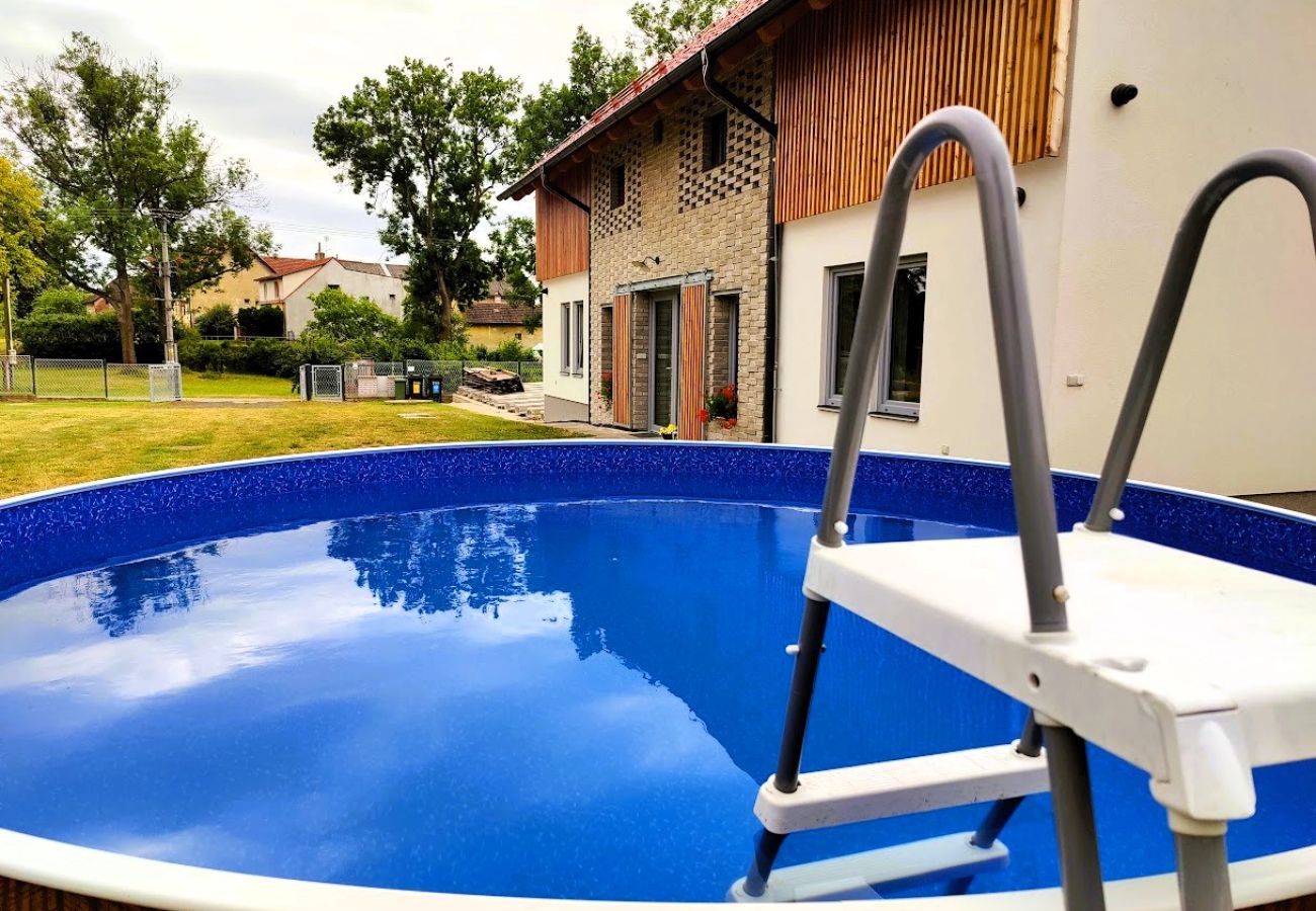 Villa à Mnichovo Hradište - Mnichovo Hradiste SVK405