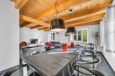 Villa in Mladé Buky - Mlade Buky KJH348