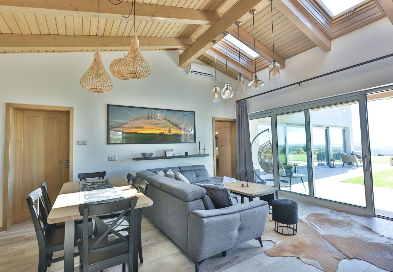 Villa in Žernov - Ceska Skalice HZK470